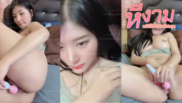 สาวขี้เงี่ยนลีลาเด็ดมาโชว์หุ่นน่าเย็ดขย่ำนมโชว์ต่อด้วยแหวกขาเขี่ยหีน่าจับเย็ดสุดๆ