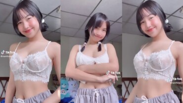 namfonpct จากใน vk สาวตัวเล็กโครตน่ารักเลยไลฟ์สดเบ็ดหีเขี่ยหีให้ดู โดนซอยหีนิ้วแหย่หีโครตเสียวแต่หีดำไปหน่อย